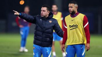 إصابة ممفيس ديباي تثير القلق في نادي برشلونة