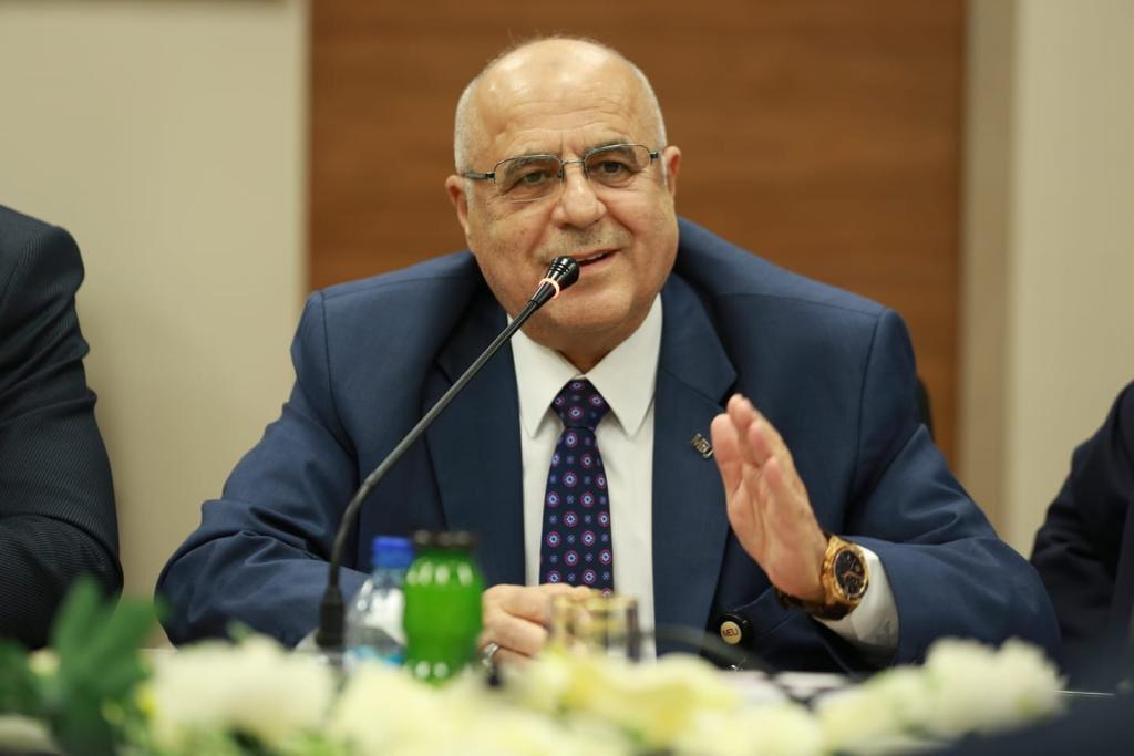 أ.د. محمود الوادي