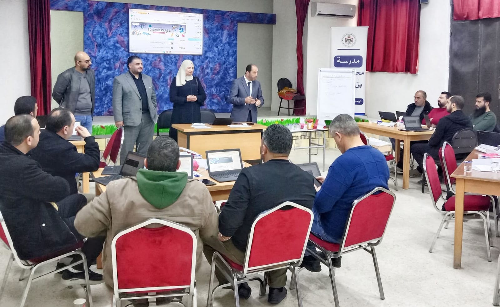 الحوامدة: حوسبة المناهج تسهم في تعزيز المهارات الرقمية لدى الطلبة