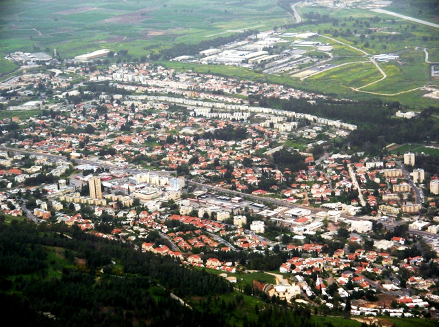 ا ف ب: كريات شمونة تتحول إلى مدينة أشباح  في الحرب 