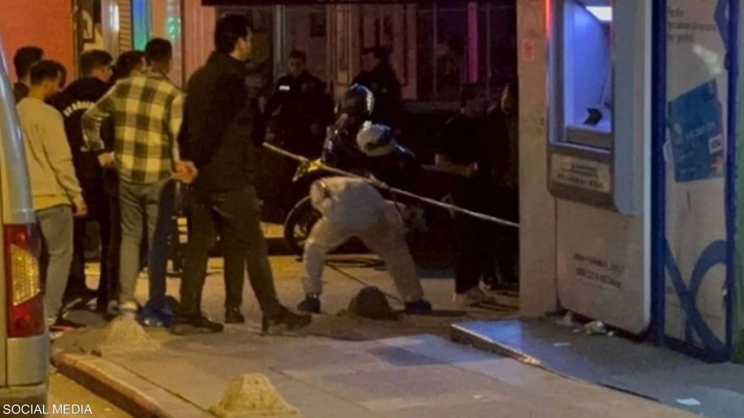 شجار يتحول إلى هجوم مسلح في اسطنبول يخلف قتلى وجرحى