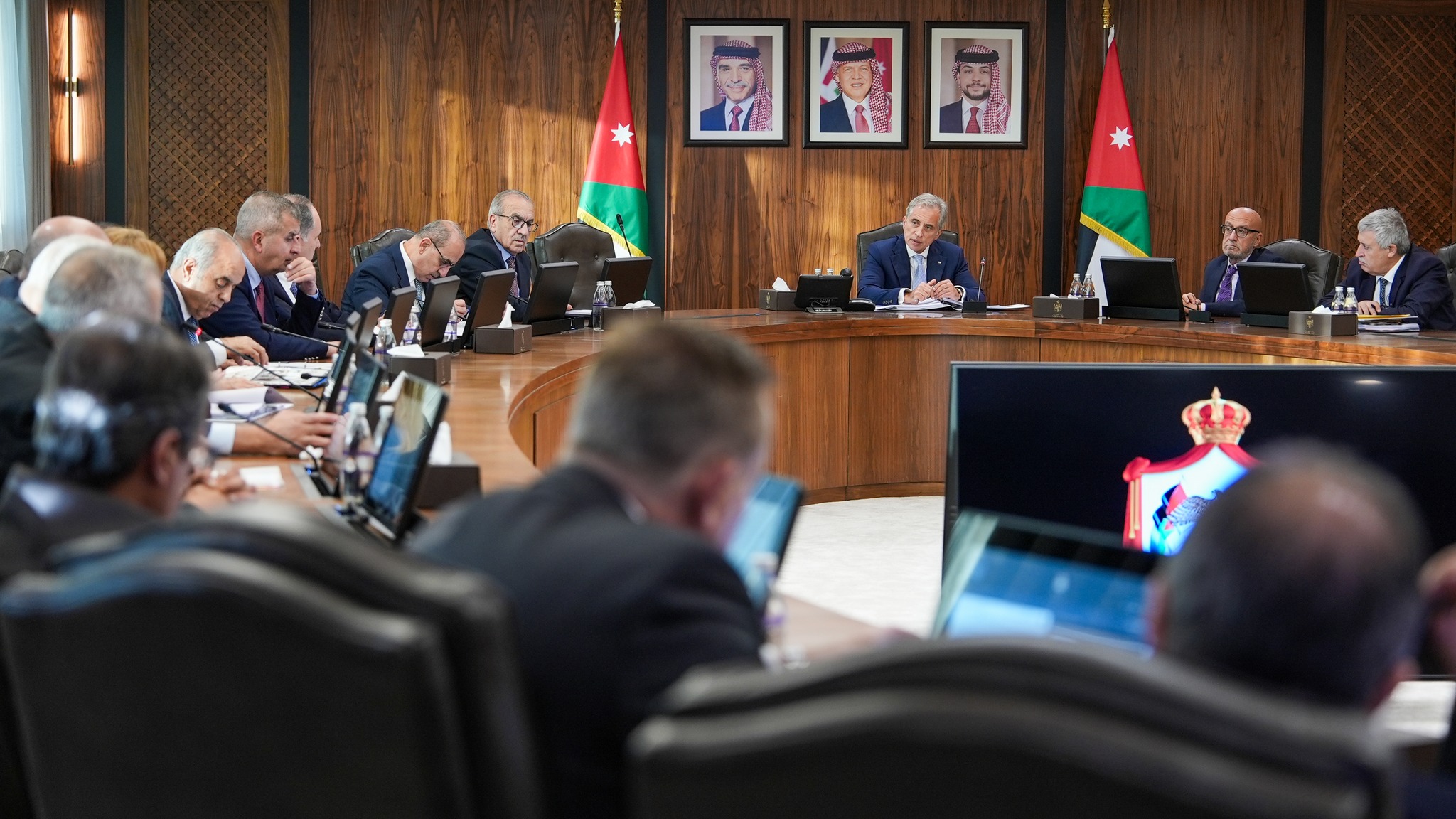 الحكومة تبدأ المرحلة الثانية من جلسات المحافظات ..  ومجلس الوزراء ينعقد في الكرك 