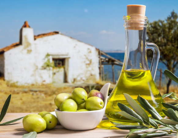 الاستهلاكية العسكرية: زيت الزيتون التونسي متوفر في الفروع 