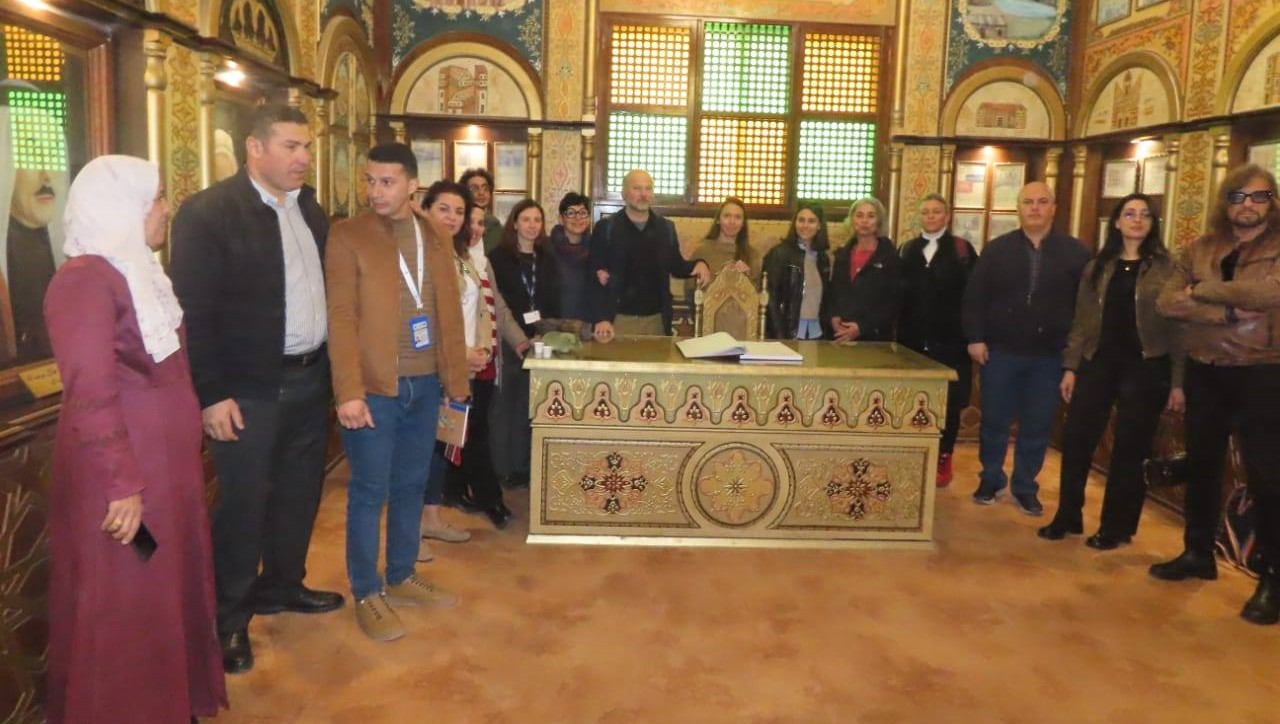 بلدية مادبا ورافينا الإيطالية تبحثان التعاون الثقافي والسياحي