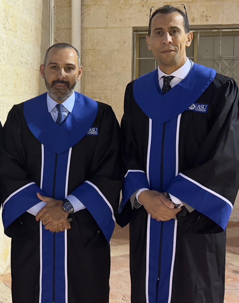 الدكتور النعيمي يبارك للدكتور السكر