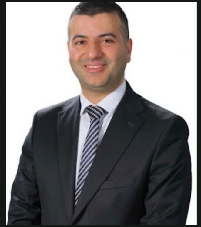 الأستاذ الدكتور حسام جهاد خصاونة نائبًا لرئيس جامعة الحسين التقنية