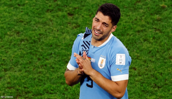 سواريز يبكي بحرقة بعد فشل الأوروغواي في التأهل