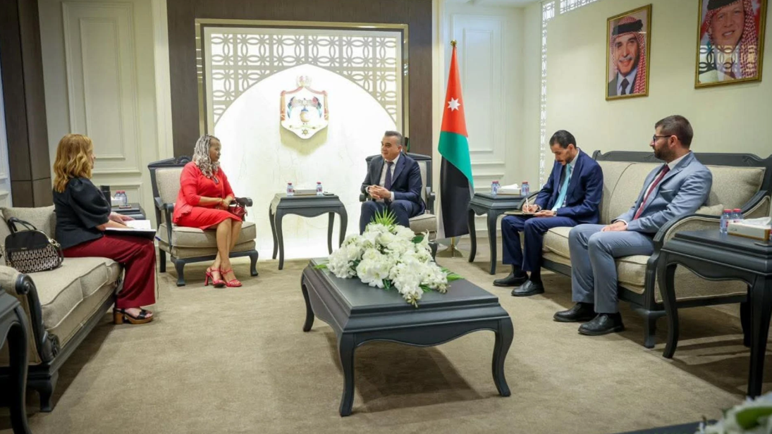 الخارجية النيابية وسفيرة جنوب أفريقيا تبحثان تعزيز العلاقات