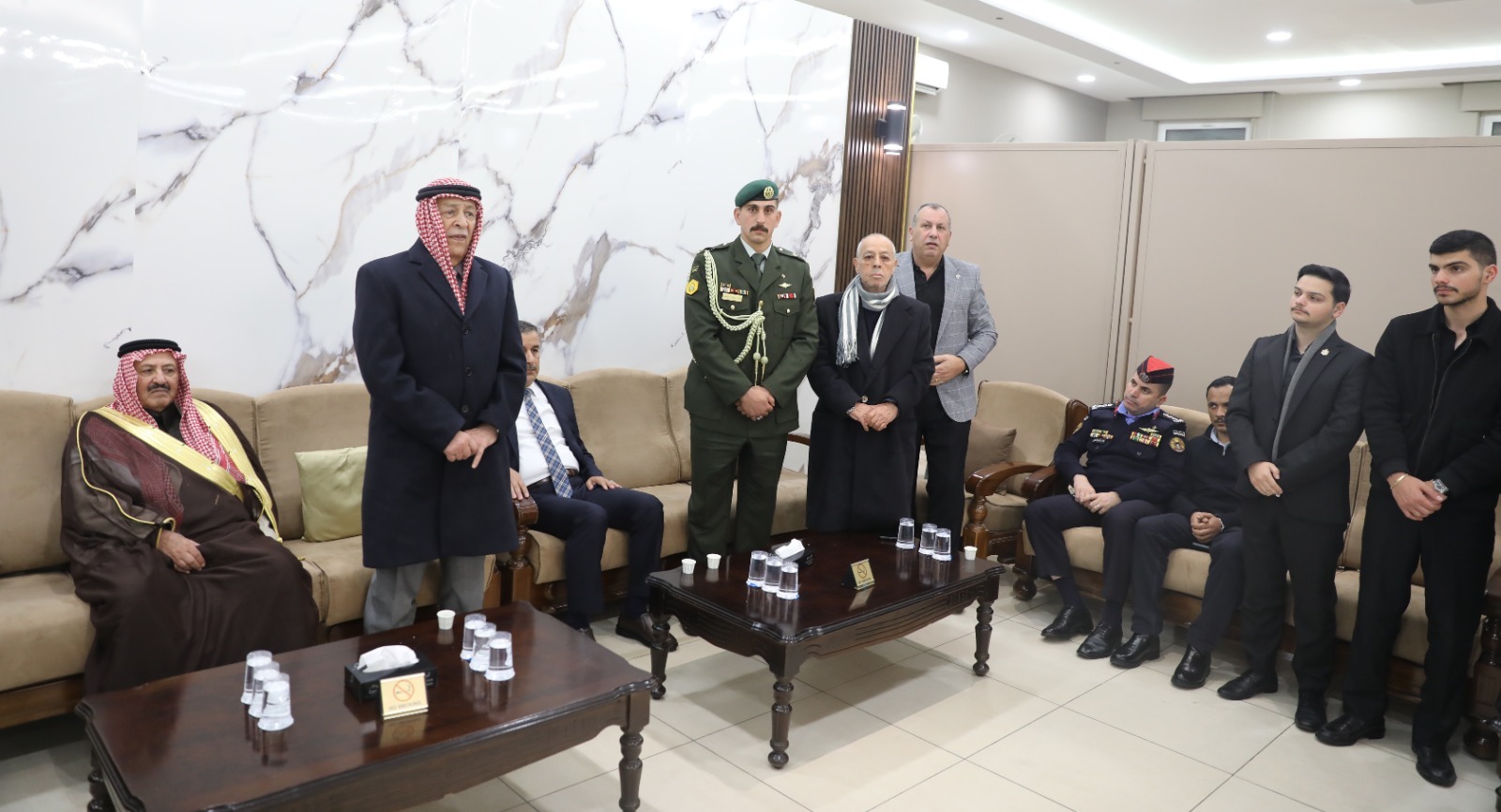 مندوبًا عن الملك وولي العهد ..  العيسوي يعزي الجيتاوي والنسور والعطيات والحداد