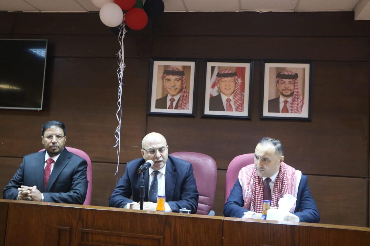 كلية عمان الجامعية تحتفي بالاستقلال واليوبيل الفضي