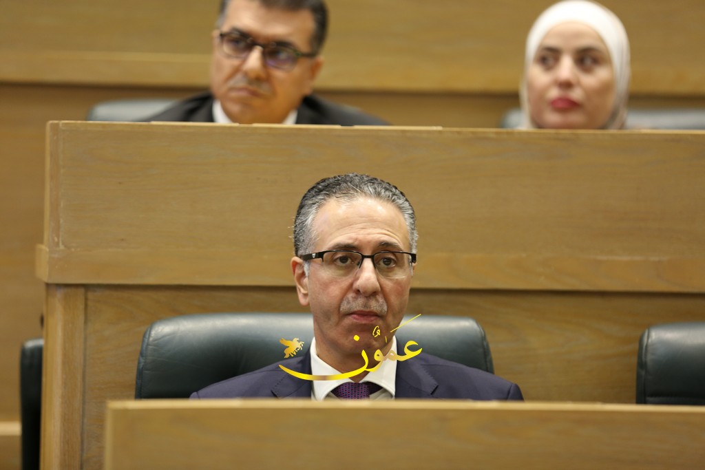 القضاة: كميات من القمح في طريقها إلى الأردن 