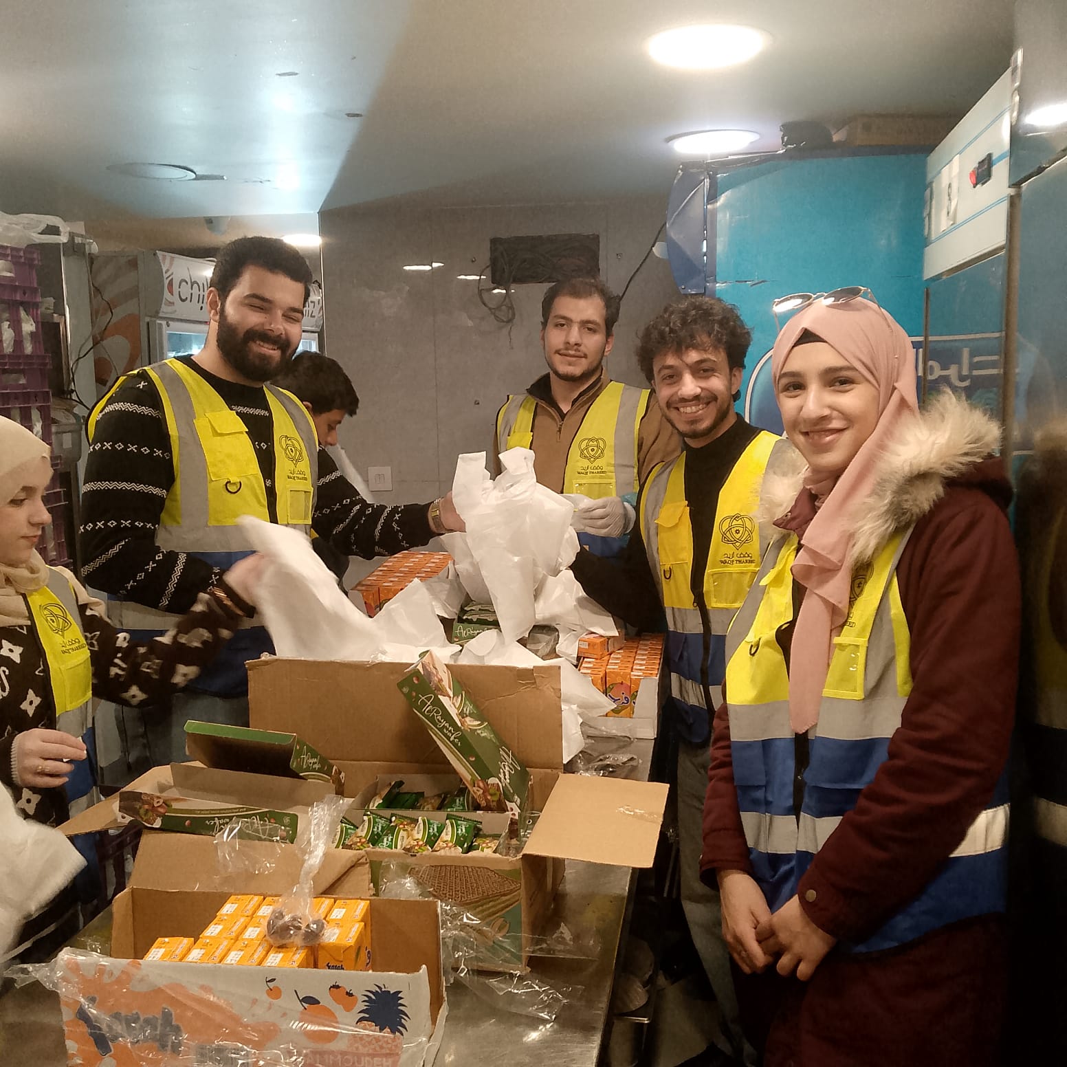 نشاط تطوعي للطلبة في وقف ثريد 