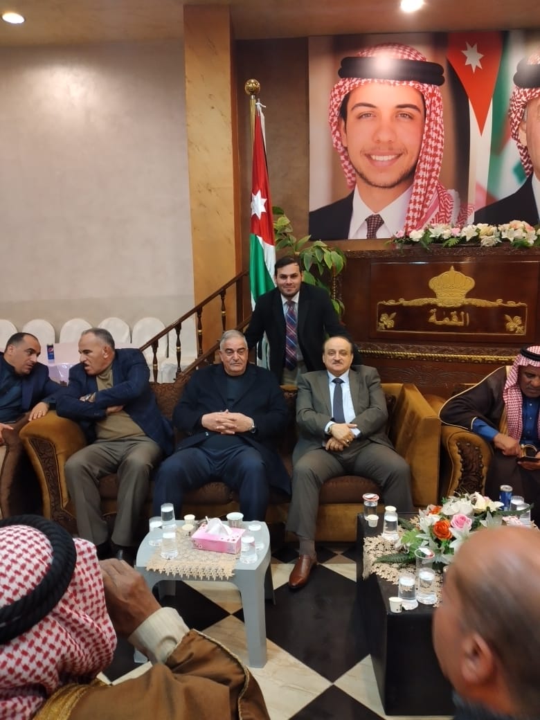 الحسنات والصمادي ..  نسايب