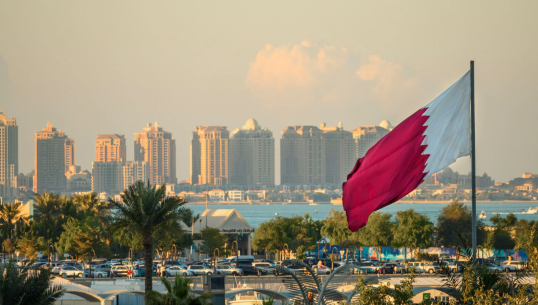 قطر تدين بشدة استهداف جماعة الحوثي سفينة سعودية