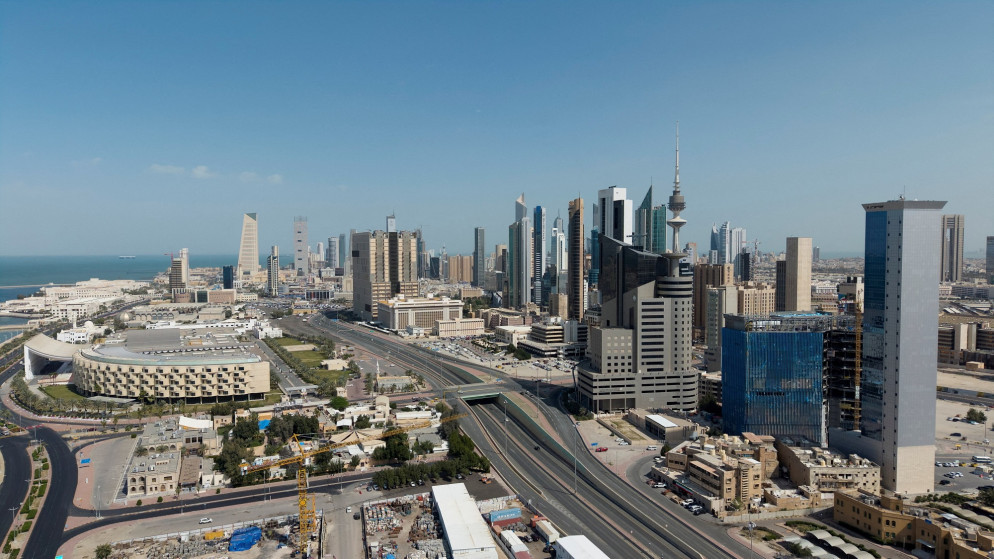 الجيش الكويتي يتصدى لهجمات إيرانية بالصواريخ والمسيّرات