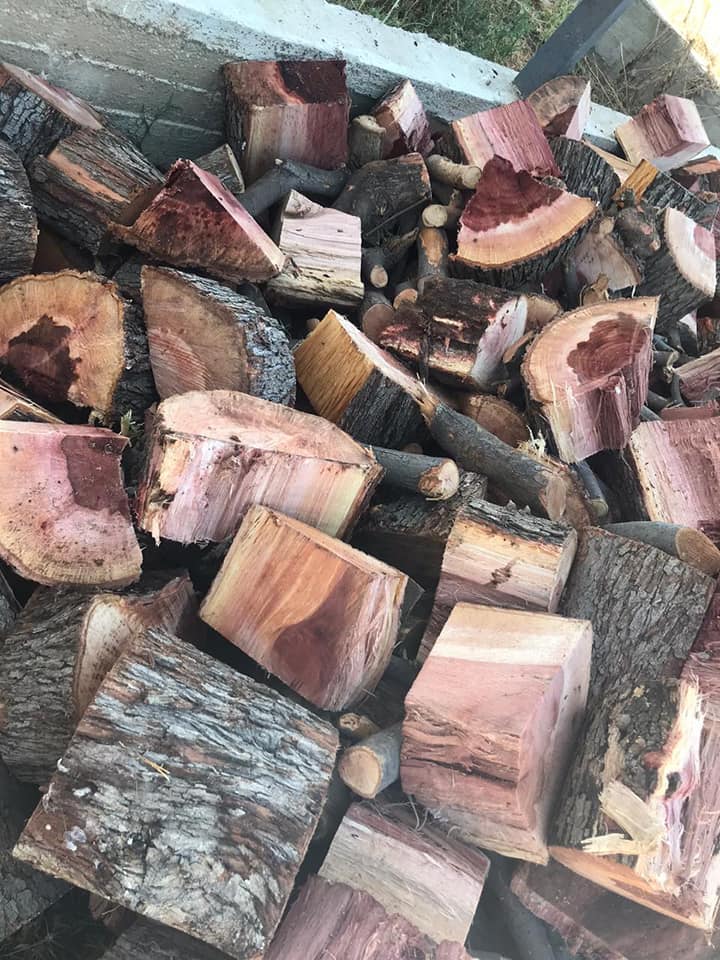 ضبط 3 مركبات في جرش محمّلة بأحطاب مقطوعة بطريقة مخالفة