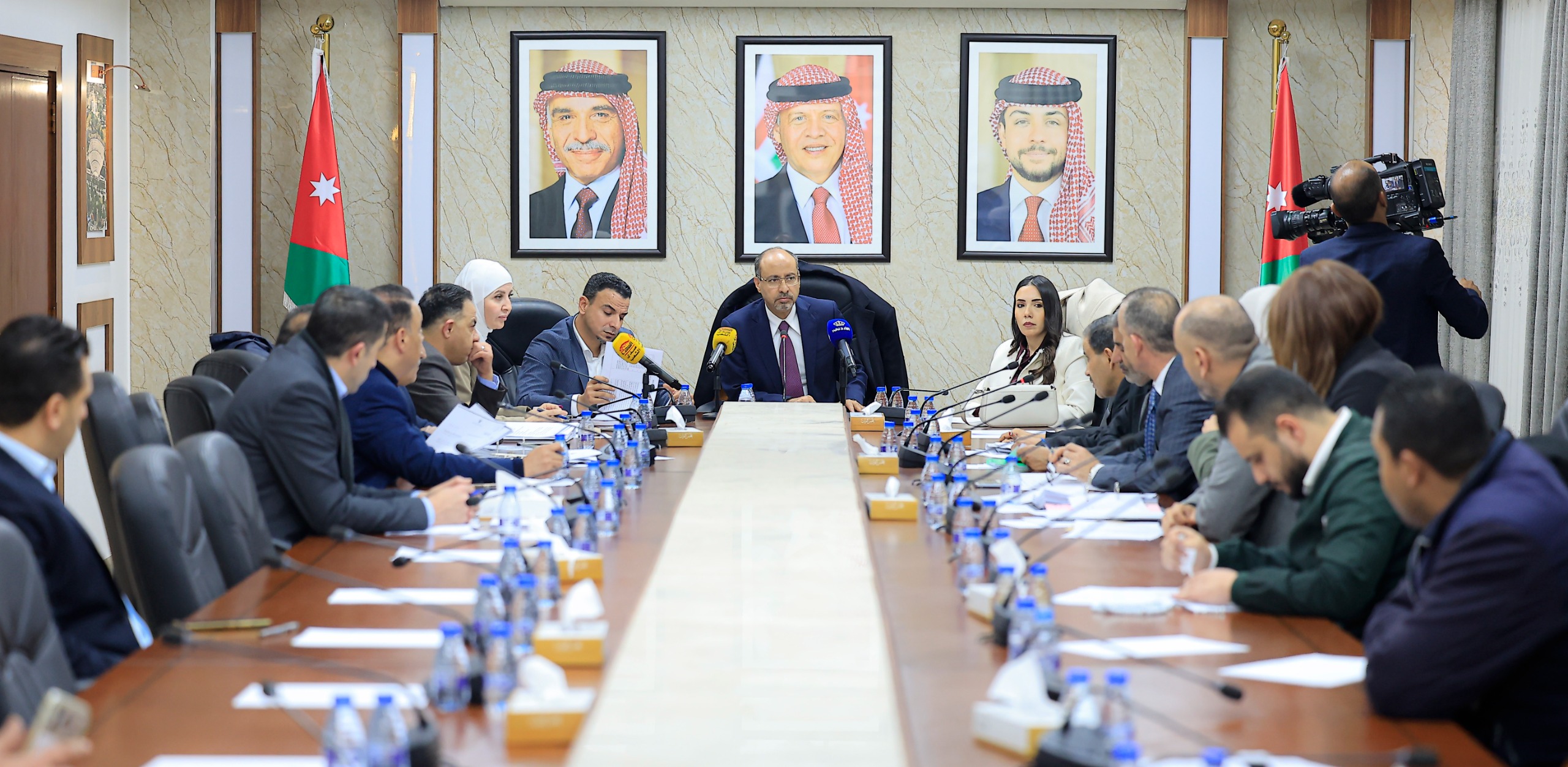 مالية النواب تناقش ملاحظات المحاسبة المتعلقة بالصناعة والتجارة 