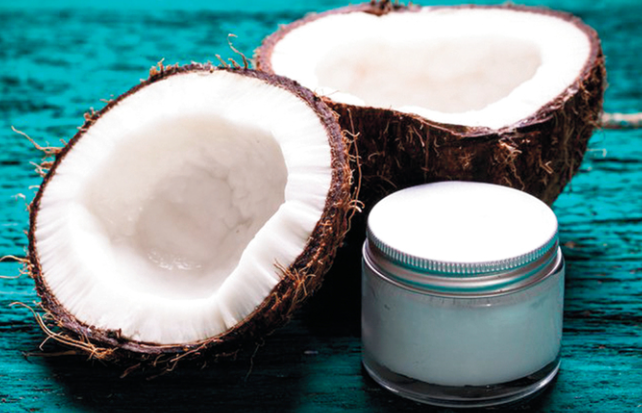 مستحضرات تجميل بلمسة جوز الهند ..  بساطة الطبيعة وابتكار العناية الحديثة