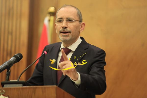 مصدر: الصفدي لن يشارك في اجتماع النقب