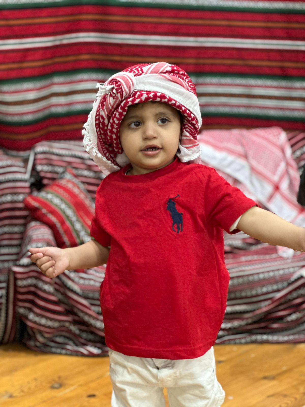 شهم زيدون يطفئ شمعته الثانية