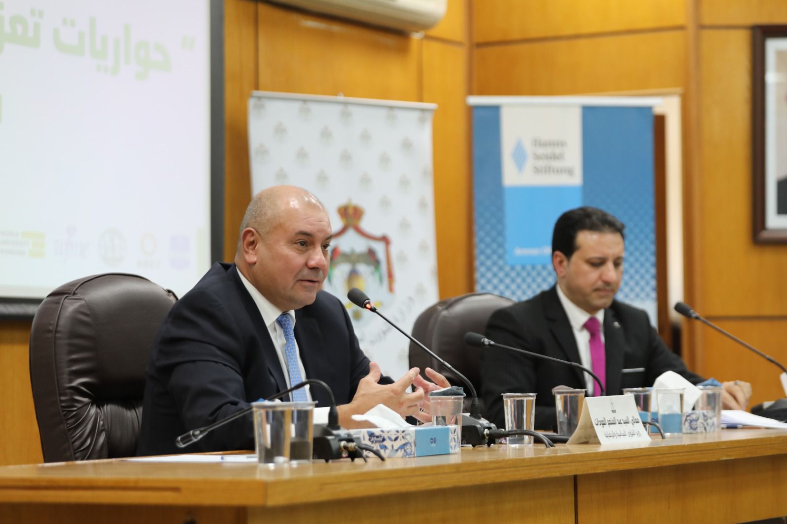 وزير الشؤون السياسية: الشباب يمثلون القوة المؤثرة في مسيرة الوطن