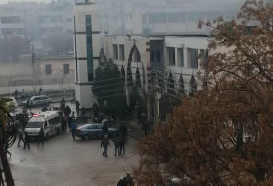 سوريا: انفجار في مسجد بحمص يسفر عن 3 شهداء و5 مصابين