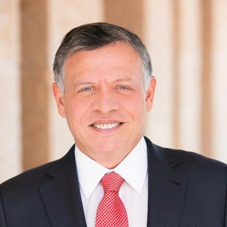 عشيرة الربابعة تهنئ بعيد الجلوس