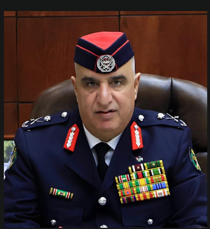 اللواء الباشا مصطفى البزايعة  ..  مبارك تجديد الثقة الملكية 