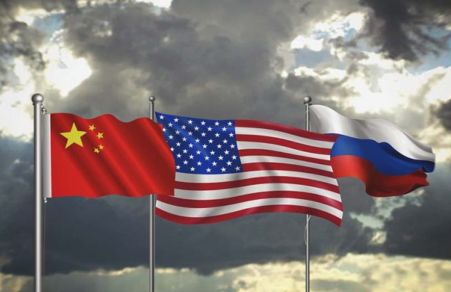 محادثات أمريكية روسية صينية للحد من الأسلحة النووية 