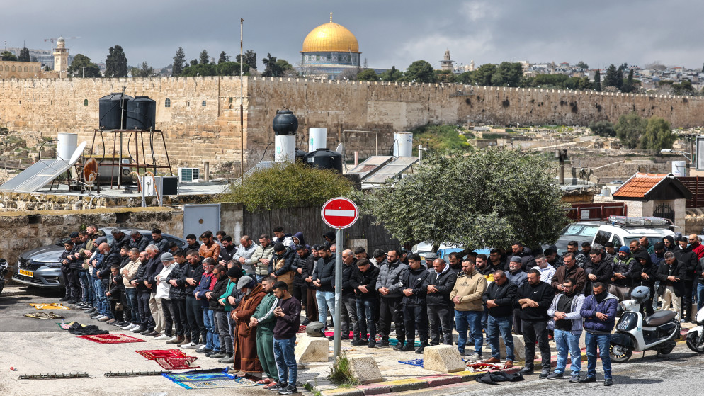 الاحتلال يغلق الأقصى لليوم الـ30 ..  ودعوات لاقتحامه في عيد الفصح