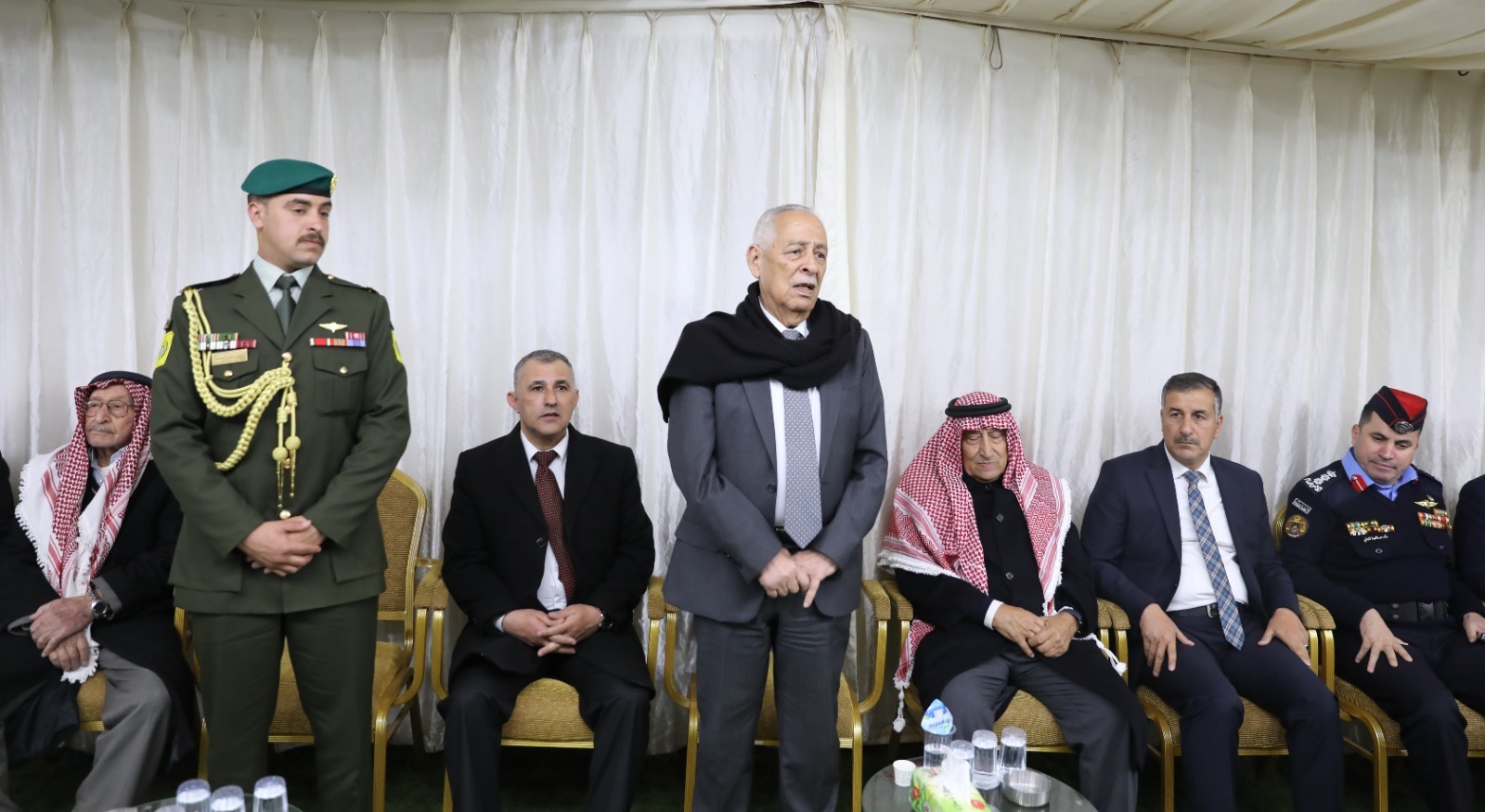 العيسوي ينقل تعازي الملك وولي العهد إلى القباعي والرشيد والجراح وعرفات