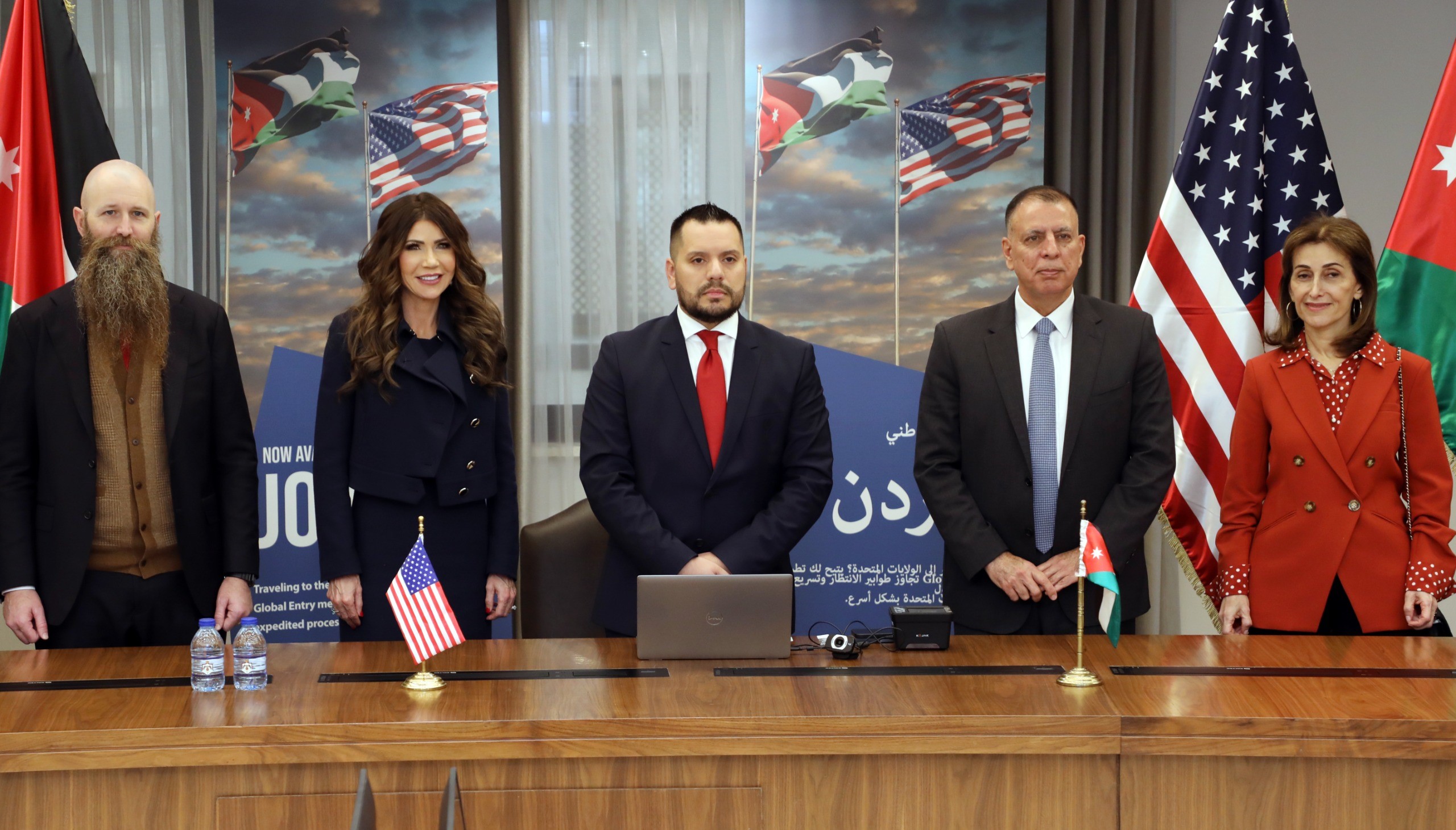 الأردن والولايات المتحدة يعلنان مشاركة المملكة في برنامج الدخول العالمي 