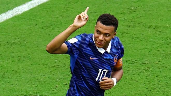رسميًا: مبابي الهداف التاريخي لكأس العالم ..  وميسي وصيفًا