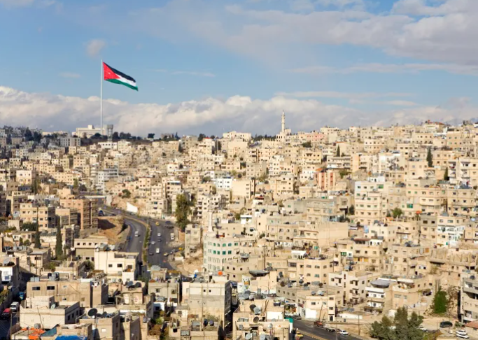 برؤية هاشمية ..  الأردن يعزز نهج الدولة المؤسسية في إدارة الأزمات