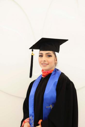 الدكتورة نور نصيرات ..  مبارك التخرج