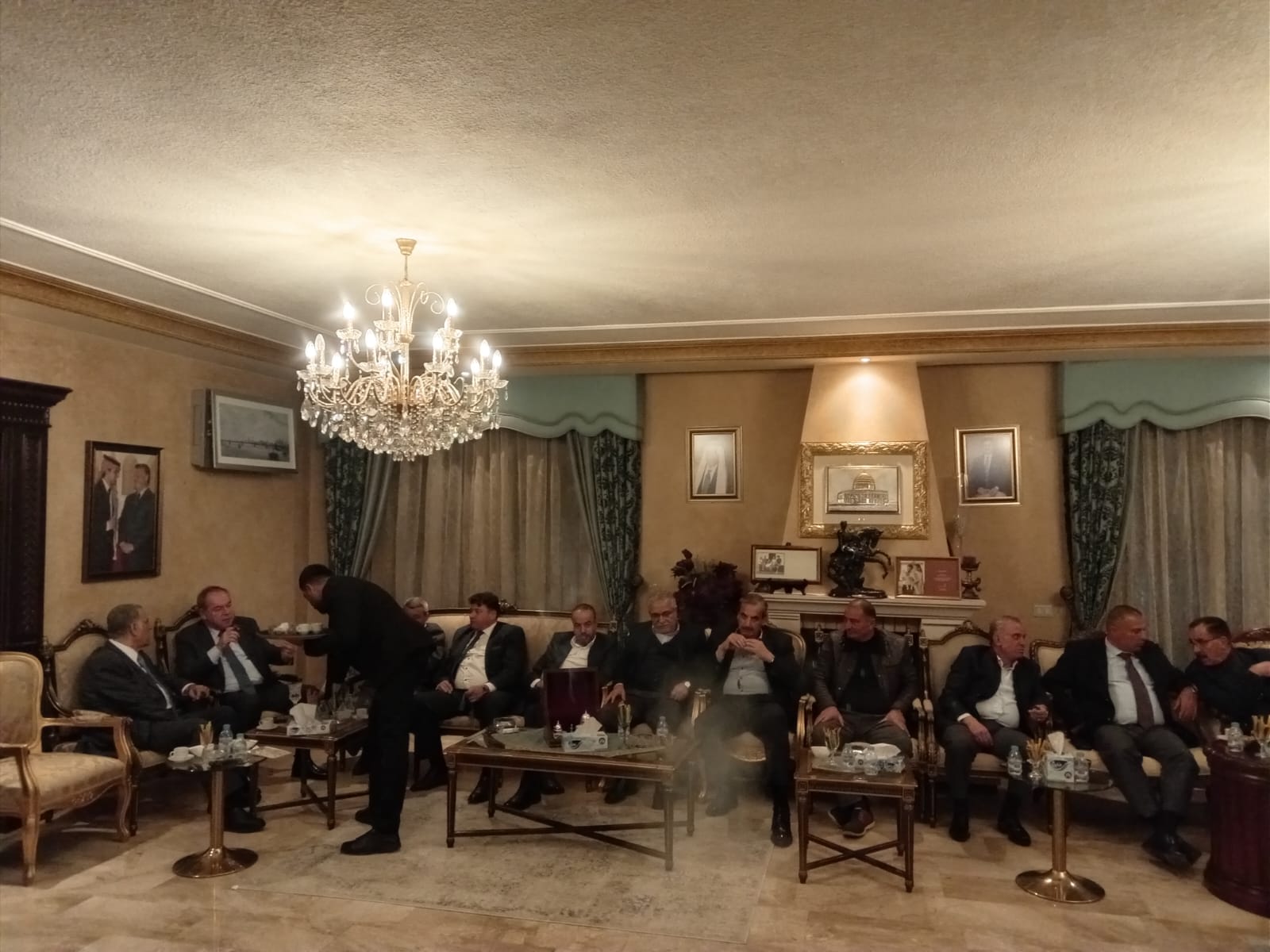 المحامي د. رفعت الطويل يولم لشخصيات وطنية بيوم الوفاء للمتقاعدين العسكريين (أسماء)