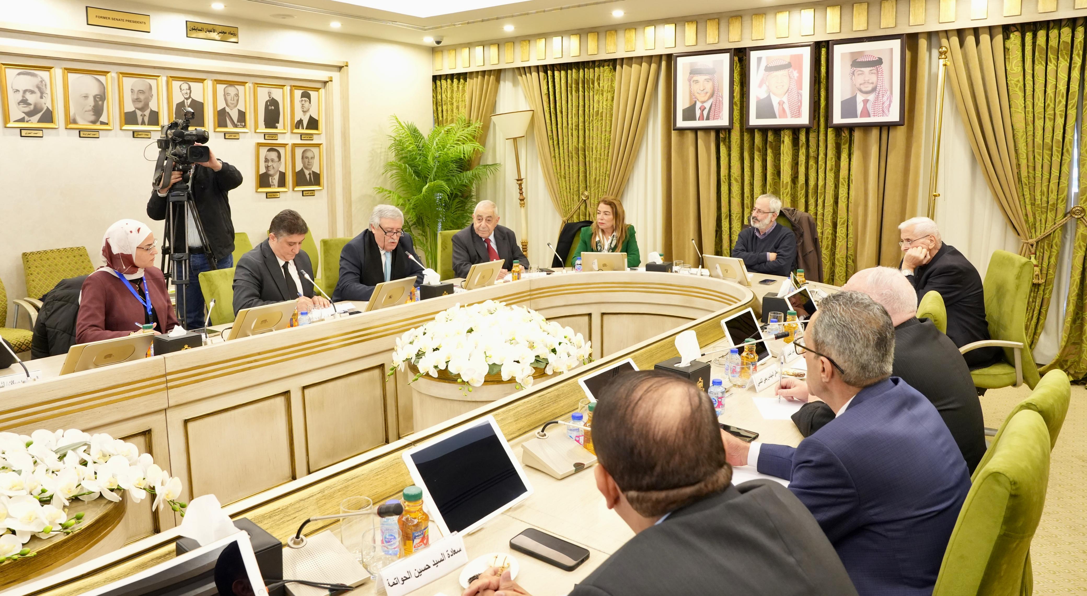 خدمات الأعيان تبحث جاهزية قطاع النقل