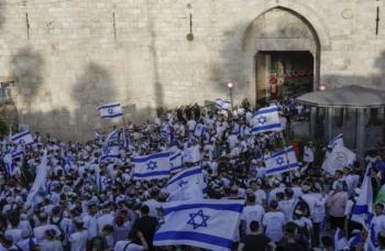 أمريكا تطالب إسرائيل بإعادة النظر في مسار مسيرة الأعلام