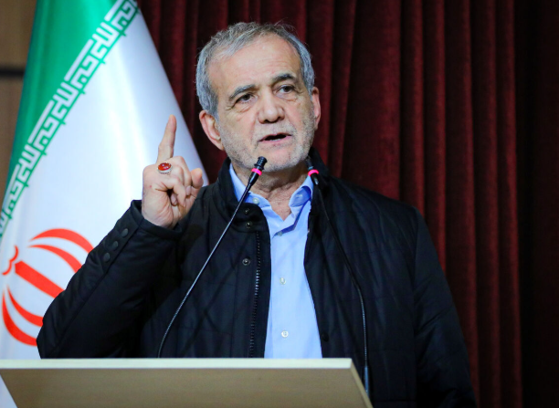 الرئاسة الإيرانية: الرئيس بزشكيان بخير 