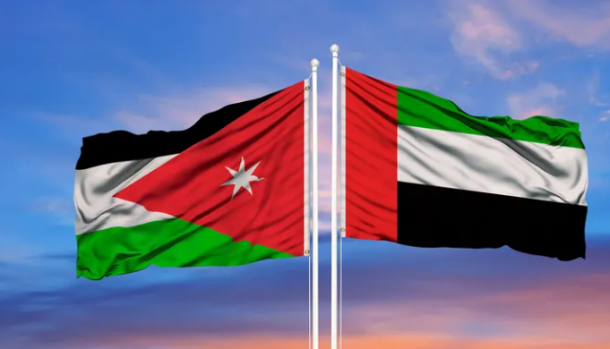 الأردن والإمارات يبحثان جهود إنهاء التصعيد في المنطقة 