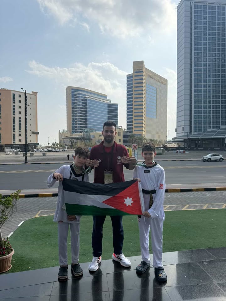 جرادات ومطارنة يتوجان ببرنزيتي بطولة الفجيرة للتايكوندو 