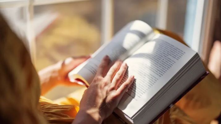 علم النفس ..  10 عادات مسائية للأشخاص الناجحين