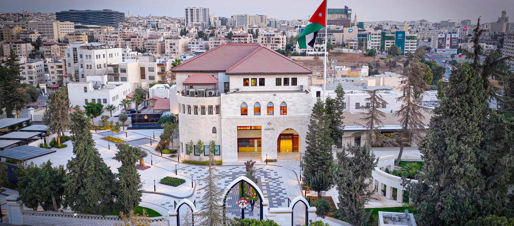 26 قرارا حكوميا خلال 47 يوما تخدم المواطنين وتُعزِّز الاستثمار