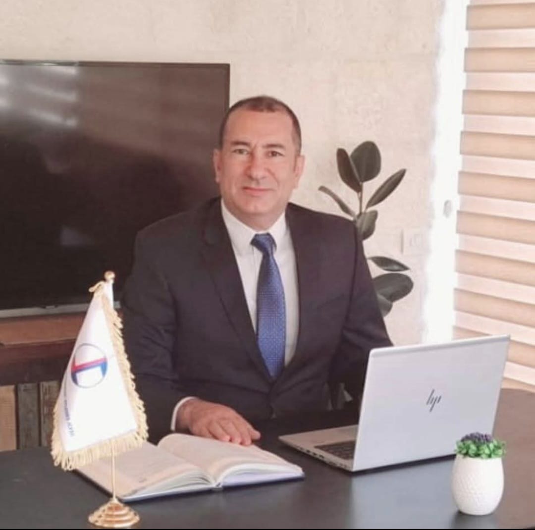 حدادين: المنافسة المحمومة على تقنيات الذكاء الإصطناعي هوت بأسعار الذهب والفضة