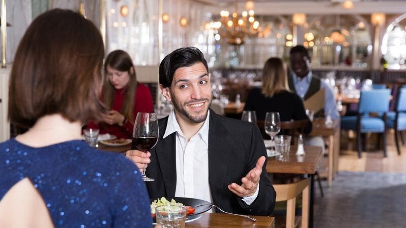 أسئلة لا توجهيها لشريكك في بداية علاقتك العاطفية