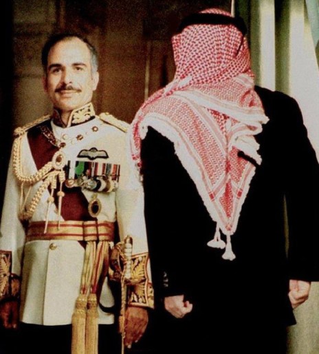 الفايز: مستمرون بالوقوف خلف الملك لبناء الوطن الأنموذج