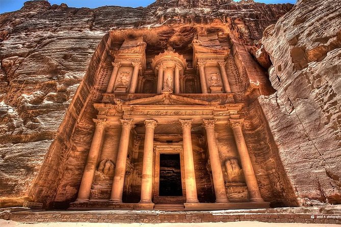 البترا تحتفل بالذكرى الـ 19 لاختيارها إحدى عجائب الدنيا السبع