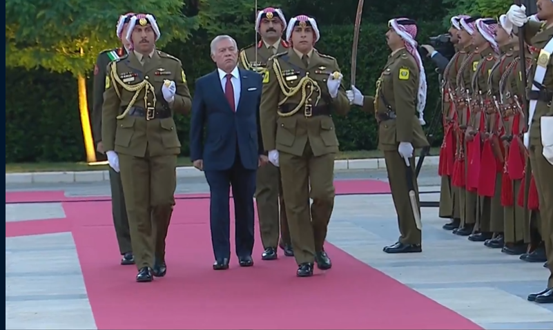 الملك يرعى احتفال الاستقلال في قصر الحسينية 