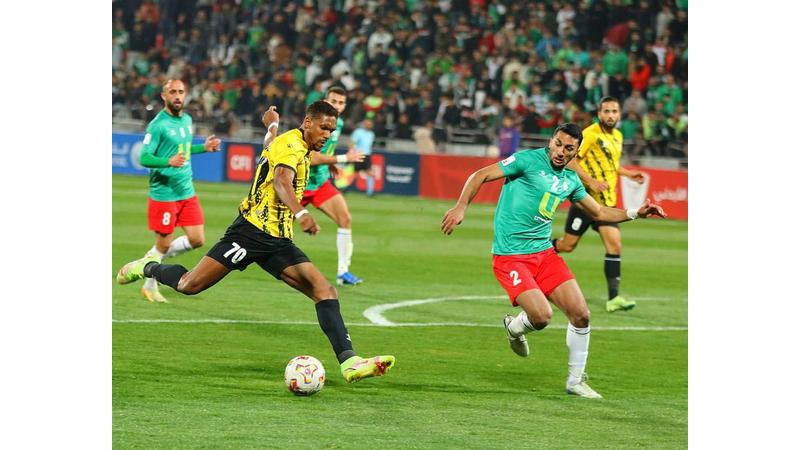 قمة كروية تجمع الحسين اربد والوحدات في الدوري السبت