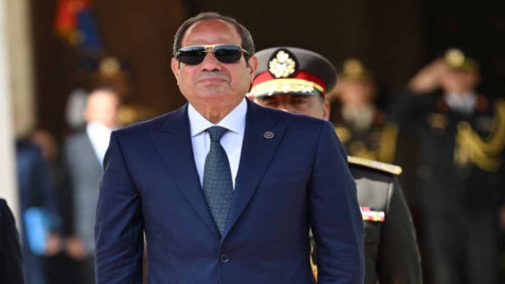 السيسي يهنئ منتخب مصر بأول تأهل في تاريخه إلى دور الـ16